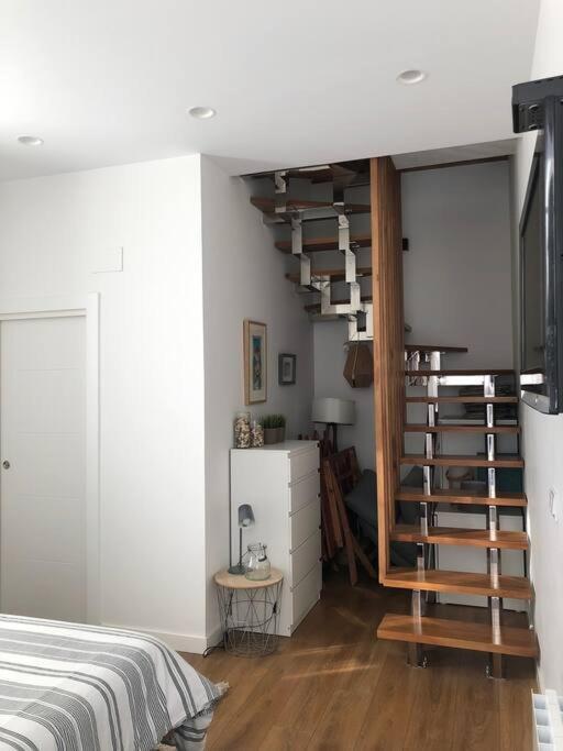 Gran Terraza, Vivienda Unica! Muy Centrica Apartamento Torrelavega Exterior foto